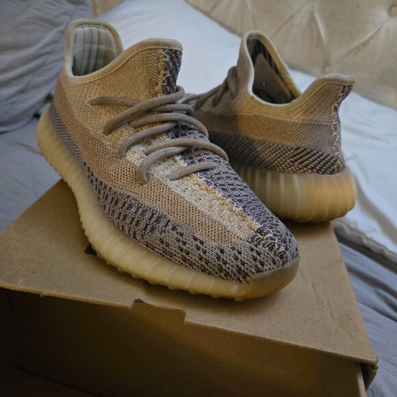 Yeezy Boost 350s